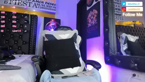 joshmiller___ online show from July 27, 1:08 pm