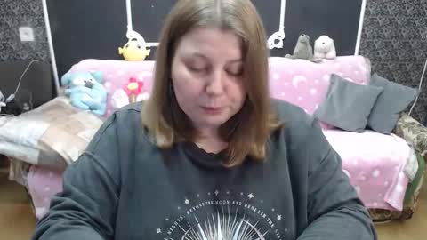 josiesun771 online show from November 23, 1:31 pm