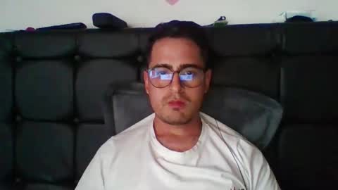josux8 online show from January 15, 4:49 pm