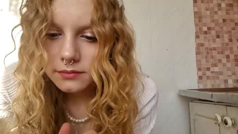 Kira online show from March 17, 9:14 am