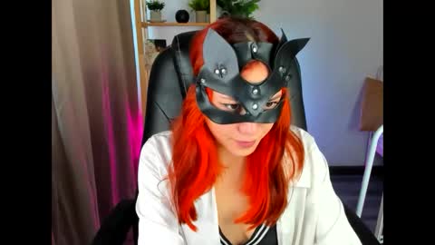 Bella online show from May 5, 1:23 am