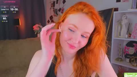 joyce_jones online show from November 18, 8:34 pm