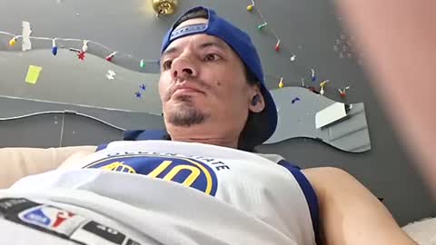 Snapshot of jpizzy23 chatting on October 17, 3:21 am dLowfrk online show from October 17, 3:21 am