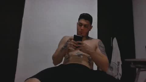Snapshot of jq401055 chatting on January 9, 4:39 pm Jaxxx67 online show from January 9, 4:39 pm