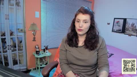 Snapshot of jrcami chatting on October 5, 8:49 pm Camila Buitrago online show from October 5, 8:49 pm