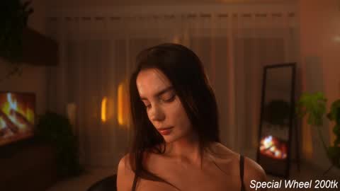 Jennifer Diaz online show from January 10, 9:09 pm