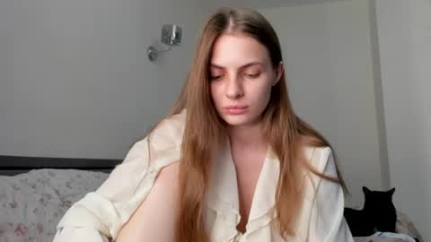 Julia and Julia online show from July 15, 6:34 pm