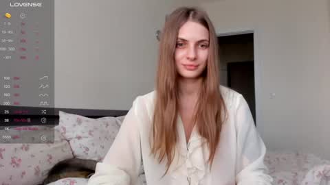 Julia and Julia online show from June 23, 2:34 pm