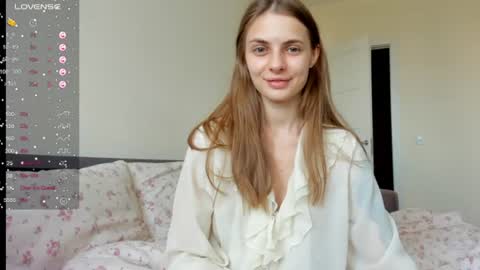 Julia and Julia online show from June 22, 12:56 pm