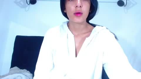    online show from June 18, 11:59 am