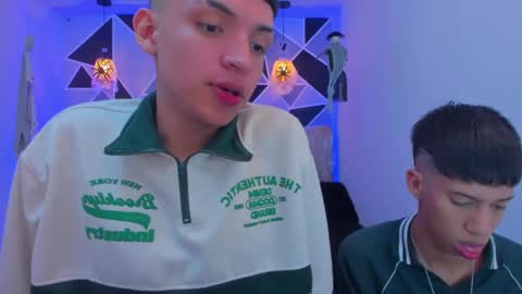 JuanSteven online show from October 17, 11:31 pm