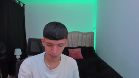 JuanSteven online show from September 24, 4:30 am