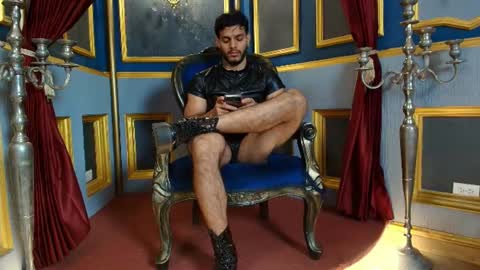 Juan Esteban online show from July 22, 1:02 pm