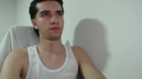 juanboytw online show from March 1, 9:15 pm