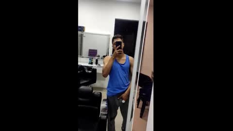 juanc23_371 online show from November 11, 10:23 pm