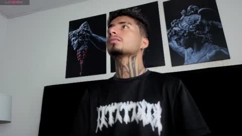 juancamilo66_ online show from August 3, 6:47 pm