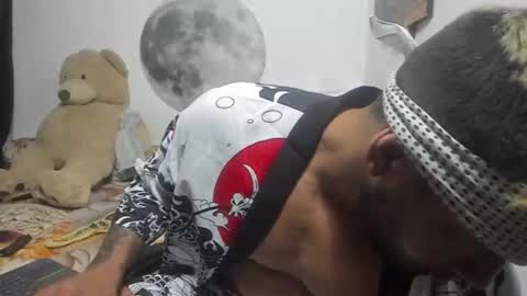 Juanes online show from March 16, 1:53 am