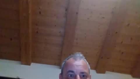 juanferiadiaz0 online show from October 18, 2:49 am