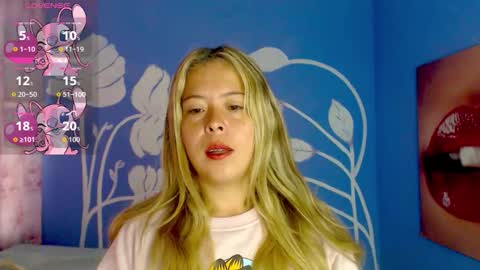 Juanita online show from March 8, 11:25 am