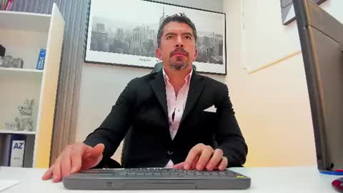 Juan k online show from July 30, 4:46 am