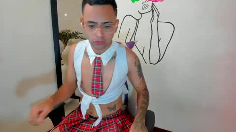 Juan Manuel online show from May 17, 12:25 pm