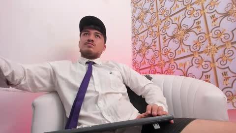 JUAN  online show from March 3, 5:03 am