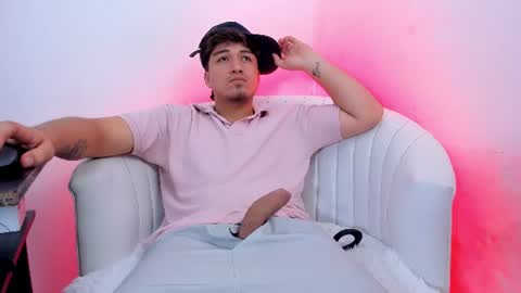 JUAN  online show from June 16, 2:21 pm
