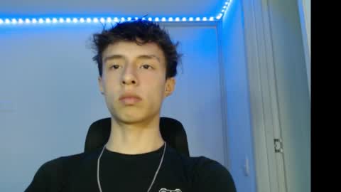 juanmres online show from October 22, 3:31 am