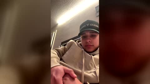 juanpablovg22 online show from March 18, 7:09 pm