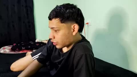 juansuarez204 online show from February 6, 3:16 am