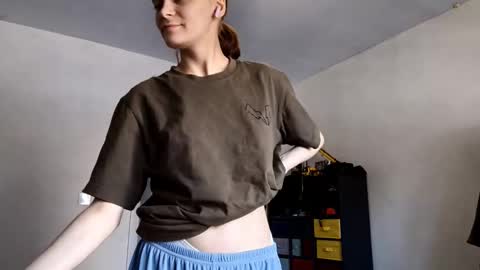 Lulu online show from March 12, 12:36 am