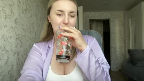 JudeValenti online show from July 13, 1:47 pm