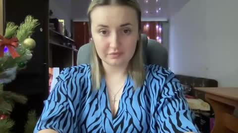 JudeValenti online show from January 8, 4:00 pm