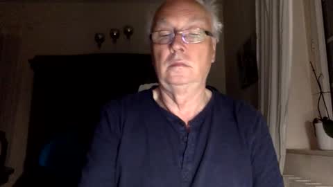 juergener342205 online show from May 4, 12:50 am
