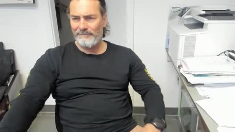 Giovanni50pro online show from February 13, 11:17 am