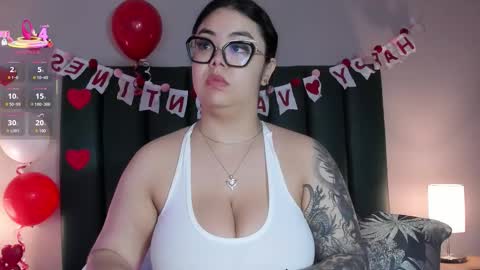 Juicy online show from February 16, 11:19 am