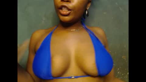 juicycuntx online show from March 10, 11:58 am