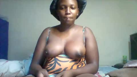 juicyicequeen online show from November 30, 9:38 am