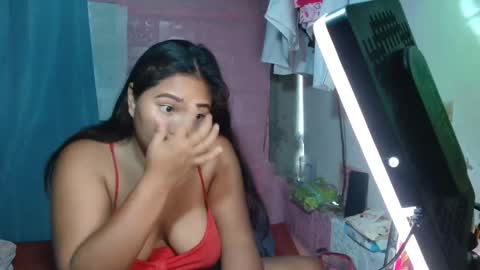 Snapshot of juicypussyasian23 chatting on October 27, 10:10 pm juicypussyasian23 online show from October 27, 10:10 pm