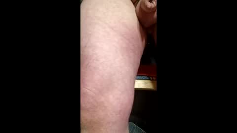 juicyweiner online show from April 30, 9:36 am