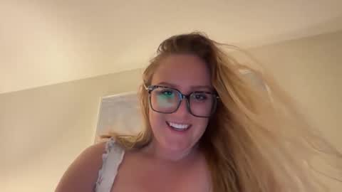 Julief  online show from April 12, 2:48 am