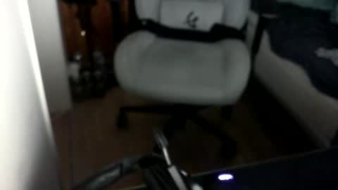 xmas3 online show from March 20, 10:15 pm