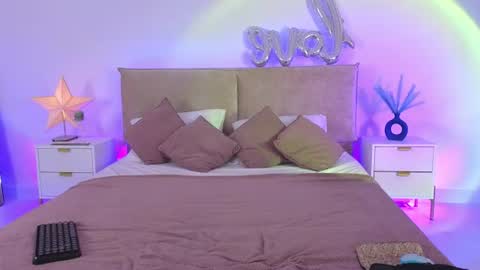 Jules Nightt online show from July 30, 9:48 pm