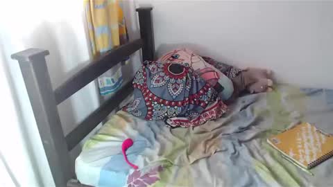 Julfigo online show from February 14, 8:59 pm