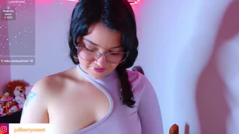 Juliana online show from November 16, 3:08 am