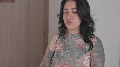 Juli Modelo Independiente online show from September 16, 10:24 pm