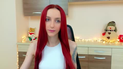 JuliaJae online show from December 23, 6:41 am