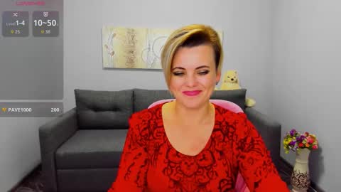 Julia online show from November 8, 1:47 pm