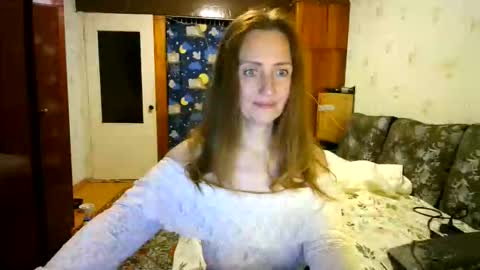 juliaa_foxi online show from November 16, 7:16 pm