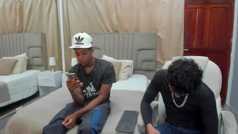 Snapshot of julian_billy chatting on March 6, 2:29 pm julian billy online show from March 6, 2:29 pm